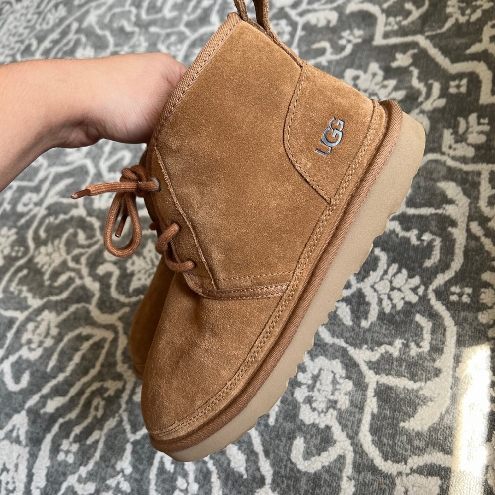 Ugg neumel 6y